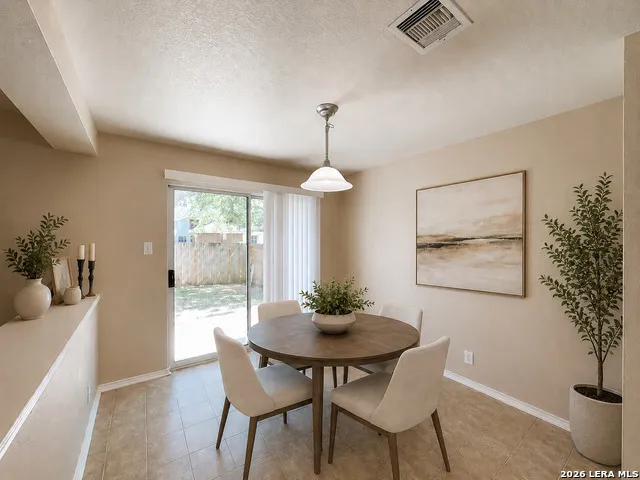5514 Spring Walk San Antonio, TX 78247