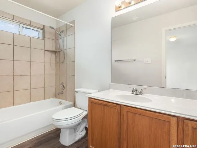 4307 CAMFIELD San Antonio, TX 78251