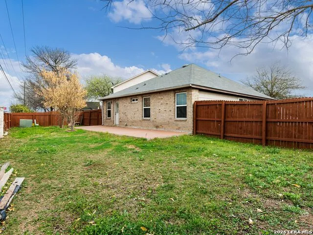 4307 CAMFIELD San Antonio, TX 78251