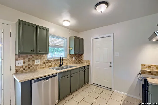 816 Aviation Ave Schertz, TX 78154