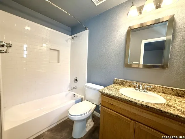 7243 Hardesty San Antonio, TX 78250