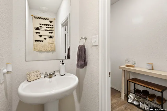 20523 LORENA XING San Antonio, TX 78264