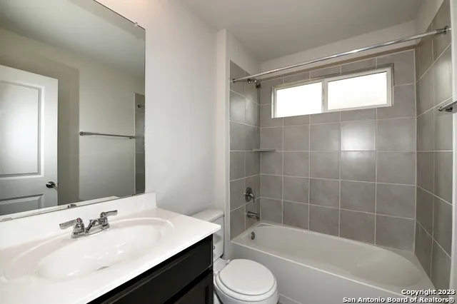13035 Minuet Sway San Antonio, TX 78252