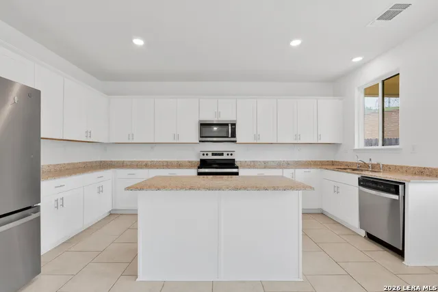 10310 Lady Bird San Antonio, TX 78252