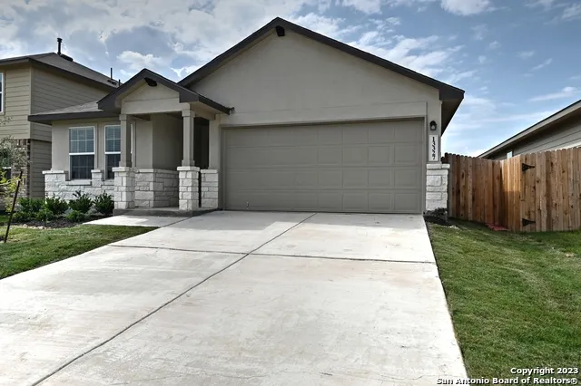 13327 Whisper Ranch San Antonio, TX 78252