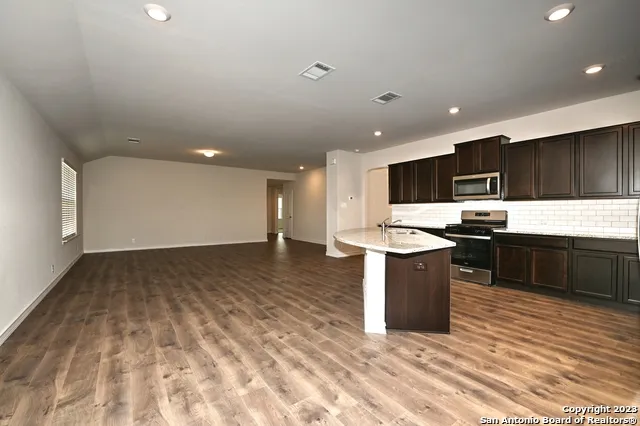 13327 Whisper Ranch San Antonio, TX 78252