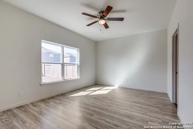 10818 Monterey Pike Converse, TX 78109