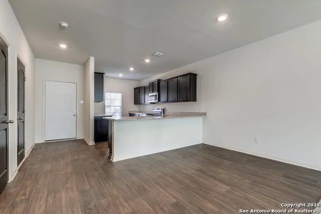 10818 Monterey Pike Converse, TX 78109
