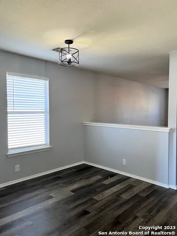 7126 AUTUMN ACRES Converse, TX 78109