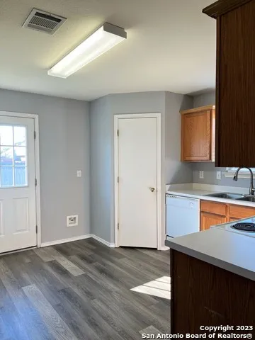 7126 AUTUMN ACRES Converse, TX 78109