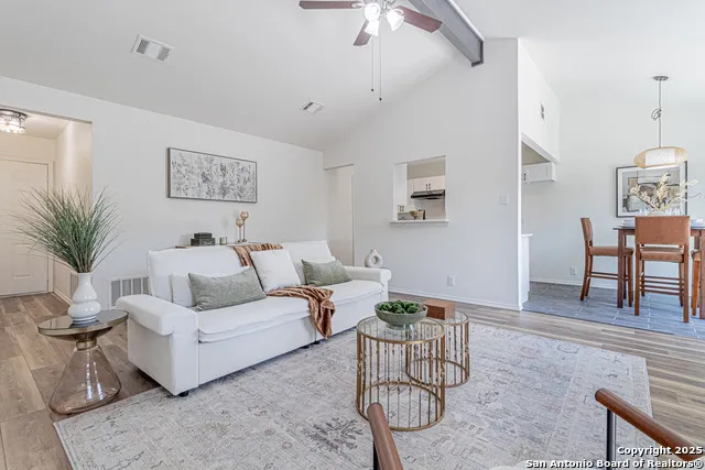 1142 Churing San Antonio, TX 78245