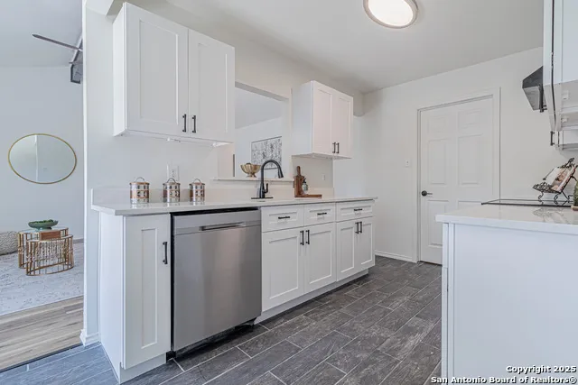 1142 Churing San Antonio, TX 78245