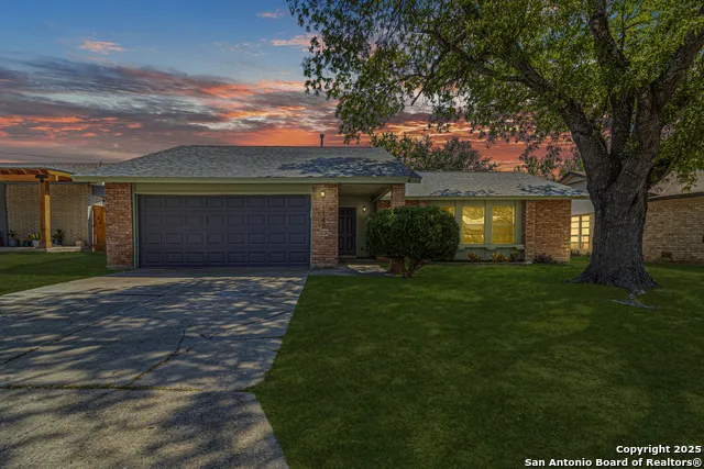 1142 Churing San Antonio, TX 78245