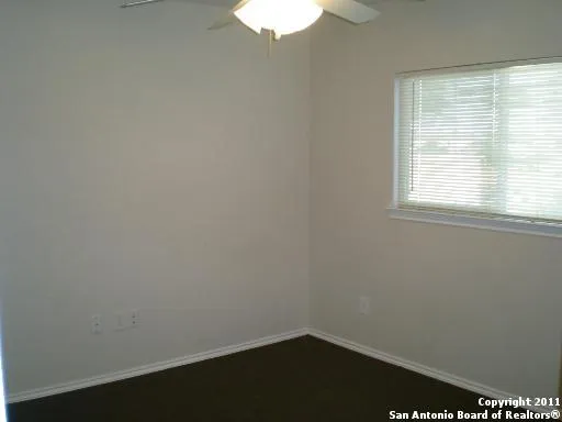 9407 HACIENDA ACRES San Antonio, TX 78245