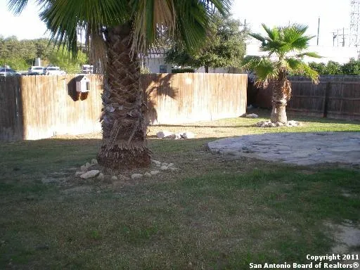 9407 HACIENDA ACRES San Antonio, TX 78245