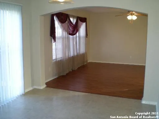 9407 HACIENDA ACRES San Antonio, TX 78245