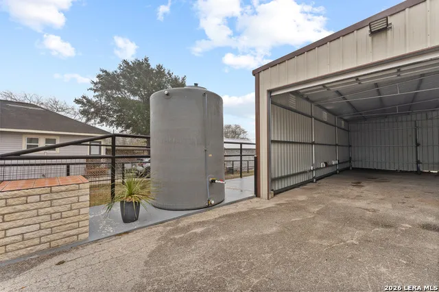 106 South Line Karnes City, TX 78118