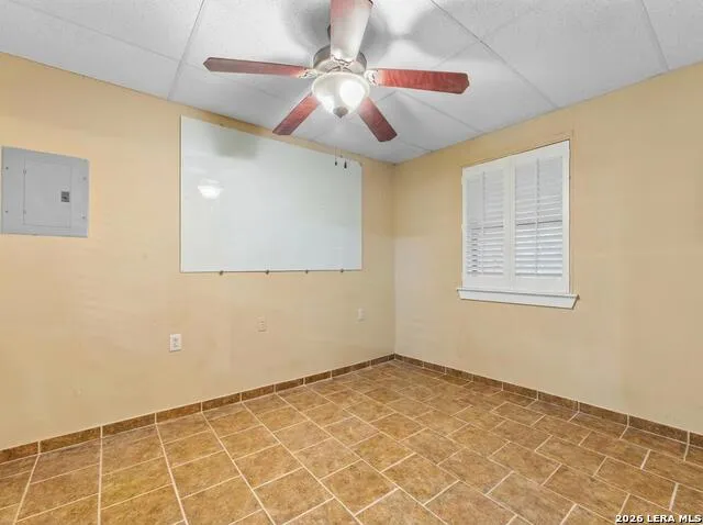 106 South Line Karnes City, TX 78118