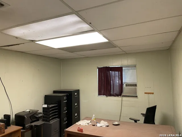 2081 BI 35 E Pearsall, TX 78061