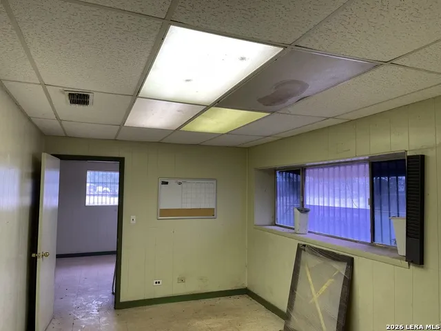 2081 BI 35 E Pearsall, TX 78061