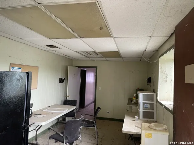 2081 BI 35 E Pearsall, TX 78061