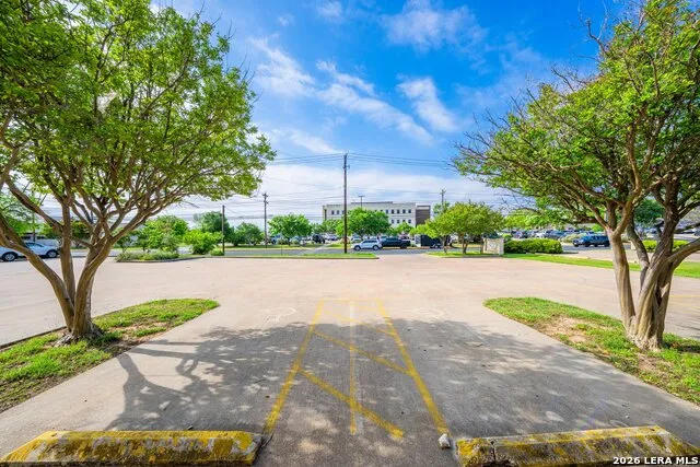 204 W Windcrest Fredericksburg, TX 78624
