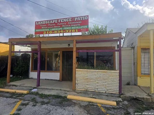1500 FREDERICKSBURG RD San Antonio, TX 78201