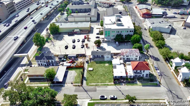 715 Baltimore San Antonio, TX 78212