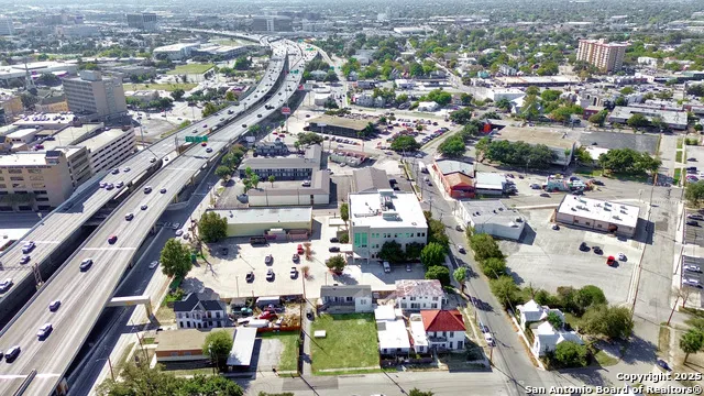715 Baltimore San Antonio, TX 78212