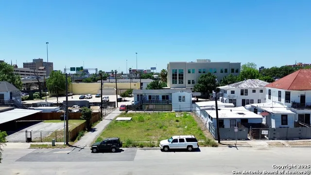 715 Baltimore San Antonio, TX 78212