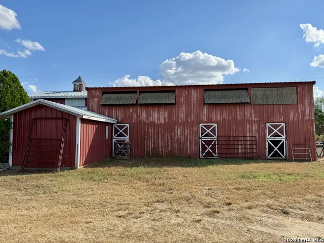 2710 State Highway 80 Nixon, TX 78140