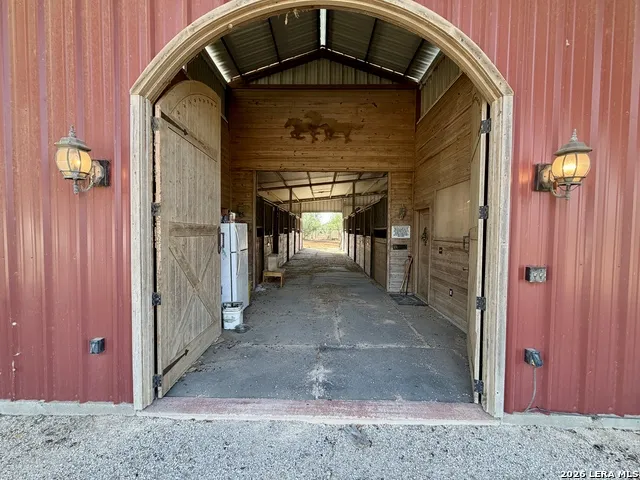 2710 State Highway 80 Nixon, TX 78140