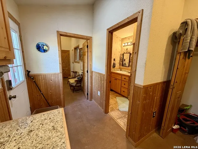 2710 State Highway 80 Nixon, TX 78140