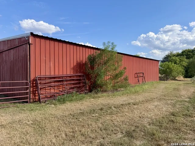 2710 State Highway 80 Nixon, TX 78140