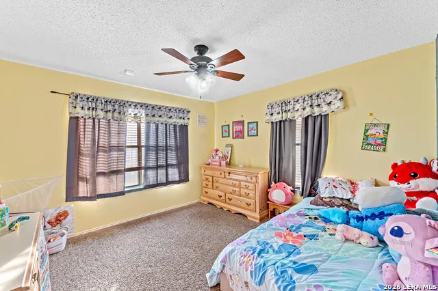 750 Barth Ln Poteet, TX 78065