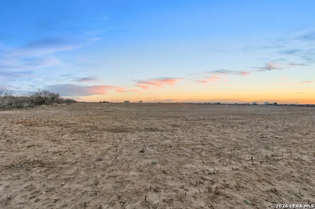 750 Barth Ln Poteet, TX 78065