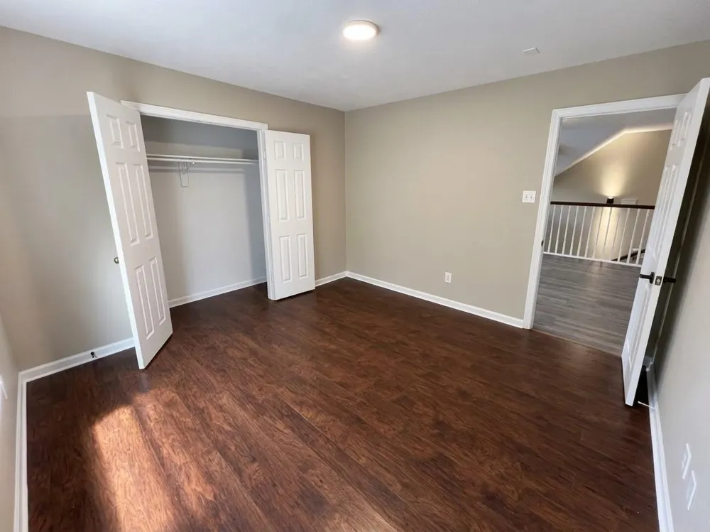 206 Hartwood Court Sugar Land, TX 77479