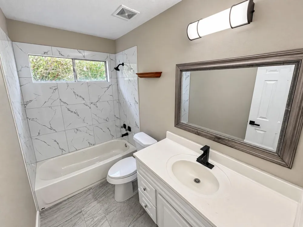 206 Hartwood Court Sugar Land, TX 77479