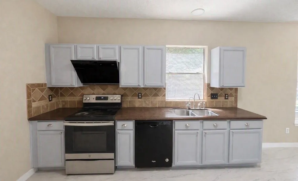 206 Hartwood Court Sugar Land, TX 77479