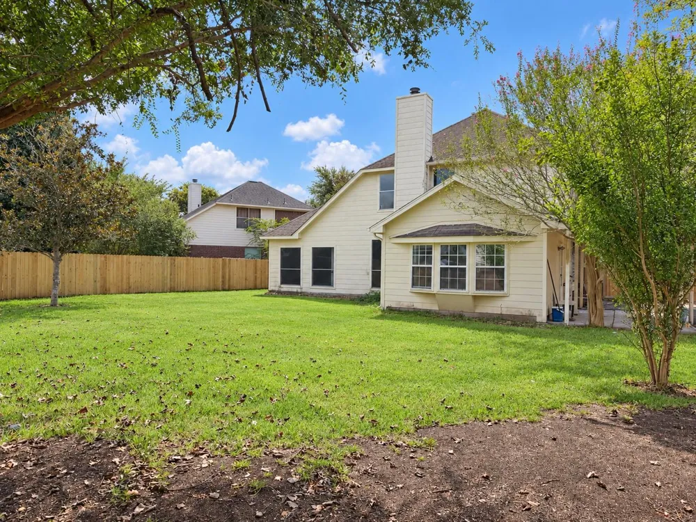 206 Hartwood Court Sugar Land, TX 77479