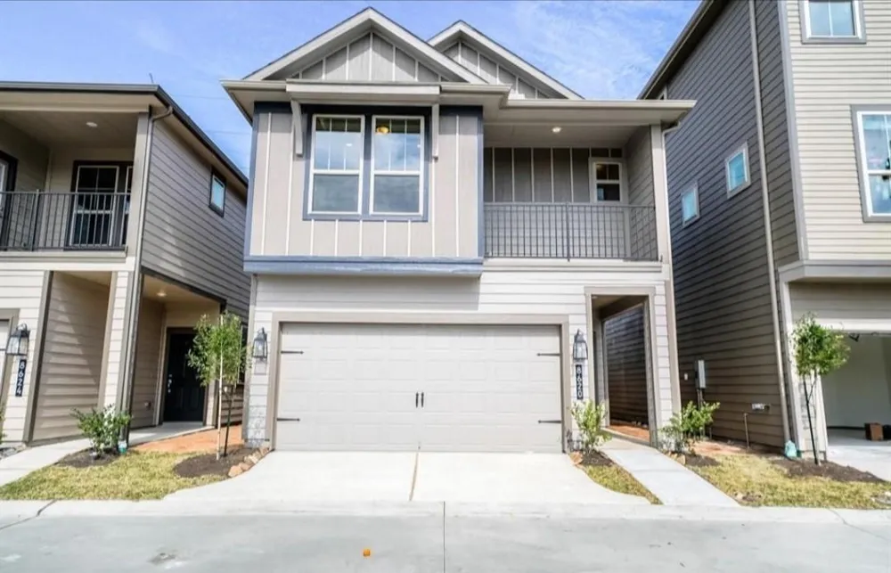 8620 Hollyoaks Creek Lane Houston, TX 77063