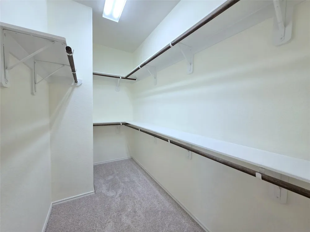 8620 Hollyoaks Creek Lane Houston, TX 77063