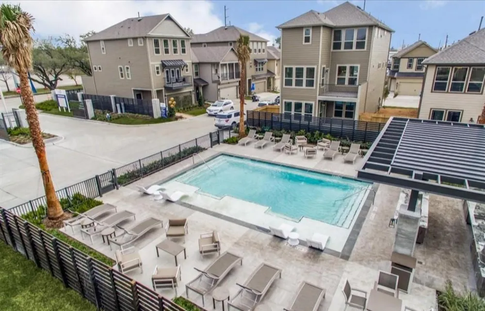 8620 Hollyoaks Creek Lane Houston, TX 77063
