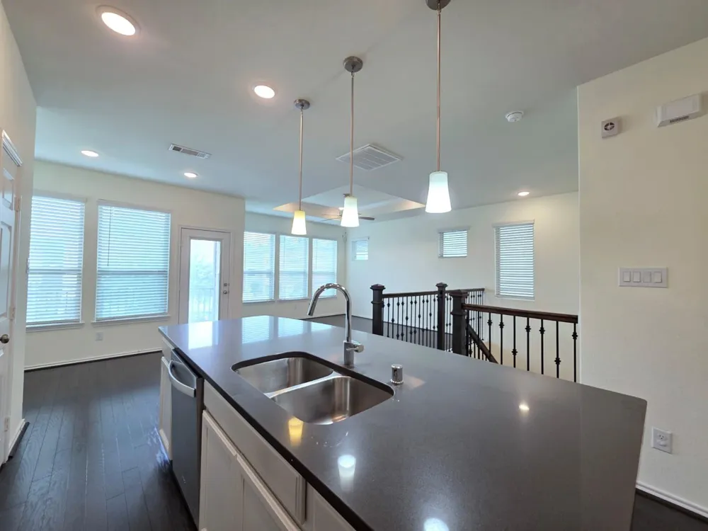 8620 Hollyoaks Creek Lane Houston, TX 77063
