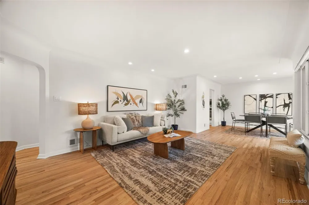 214 Hudson Street Denver, CO 80220
