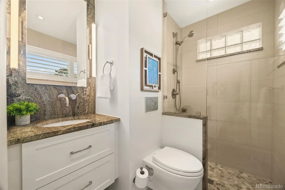 214 Hudson Street Denver, CO 80220