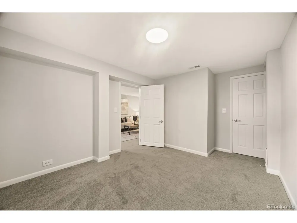 214 Hudson Street Denver, CO 80220