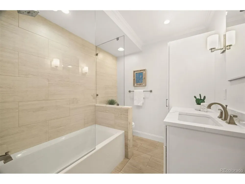 214 Hudson Street Denver, CO 80220