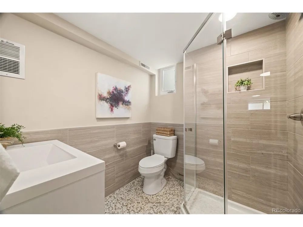 214 Hudson Street Denver, CO 80220