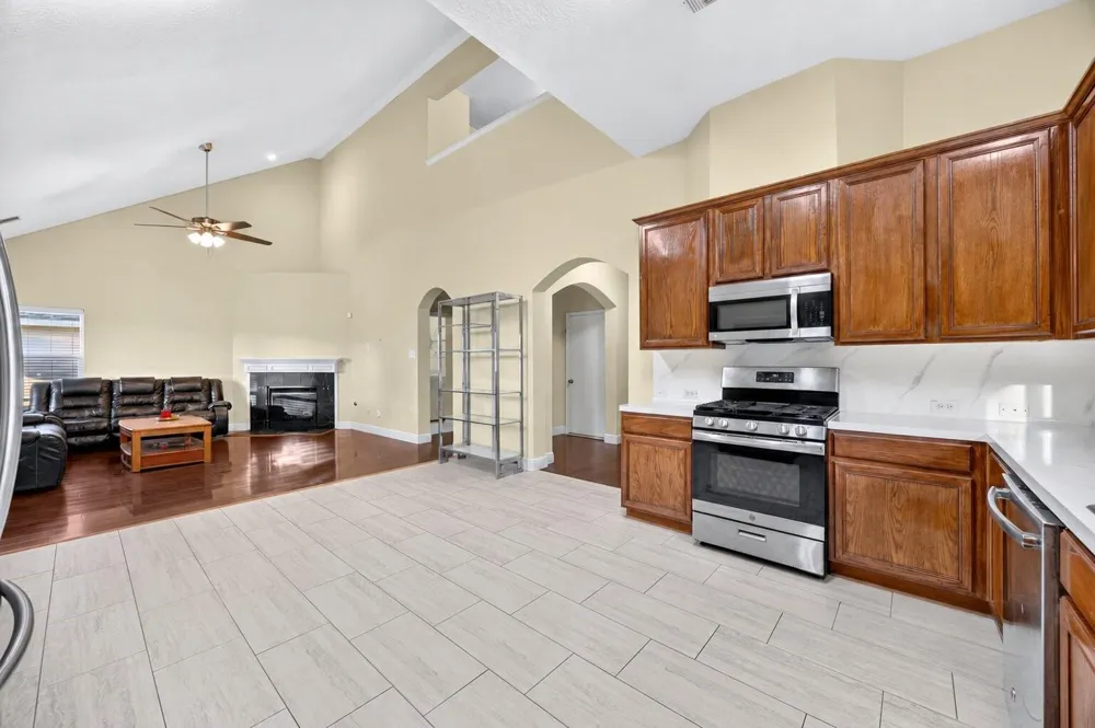 9002 Durham Manor Lane Houston, TX 77075